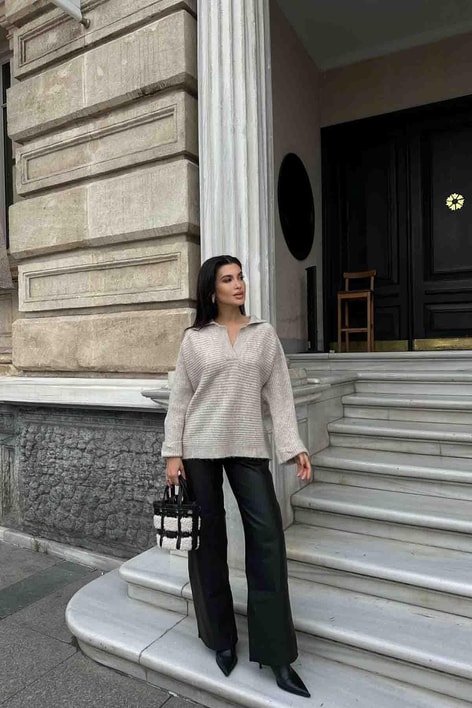 V Yaka Oversize Kazak Bej