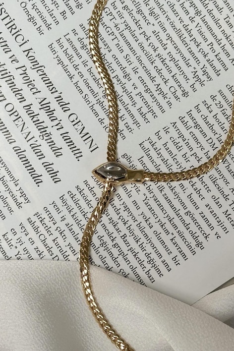 Yılan Başlı Kolye Gold