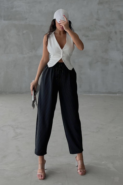 Elastik Belli Çizgili Pantolon Siyah