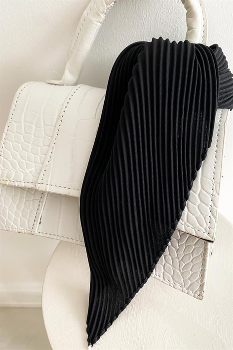 Fitilli Basic Şal Siyah