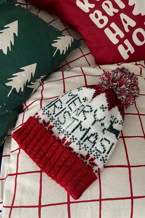 Merry Christmas Kutulu Şapka Beyaz