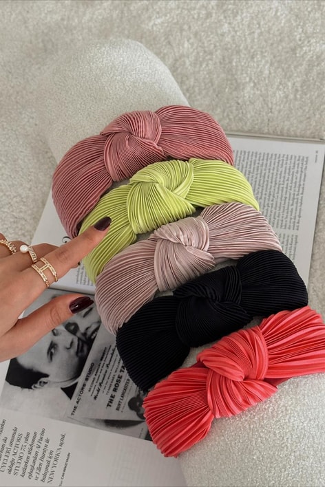 Düğüm Basic Taç Siyah