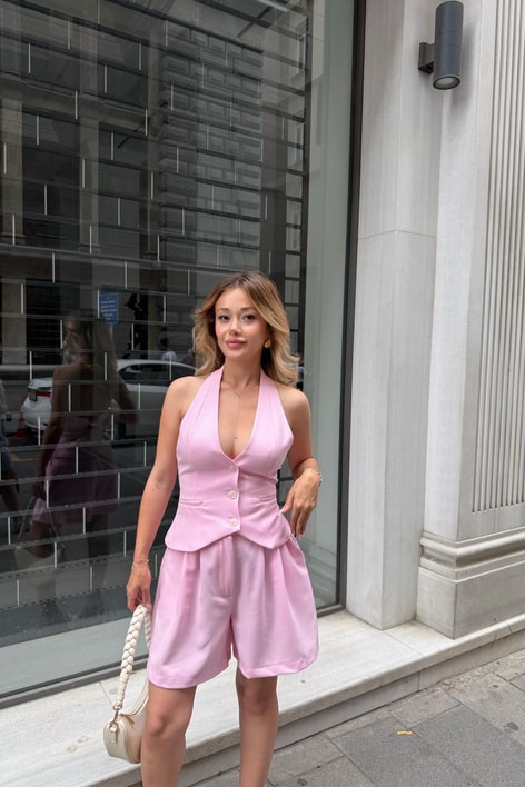 Boyundan Bağlamalı Yelek Şort Takım Pembe