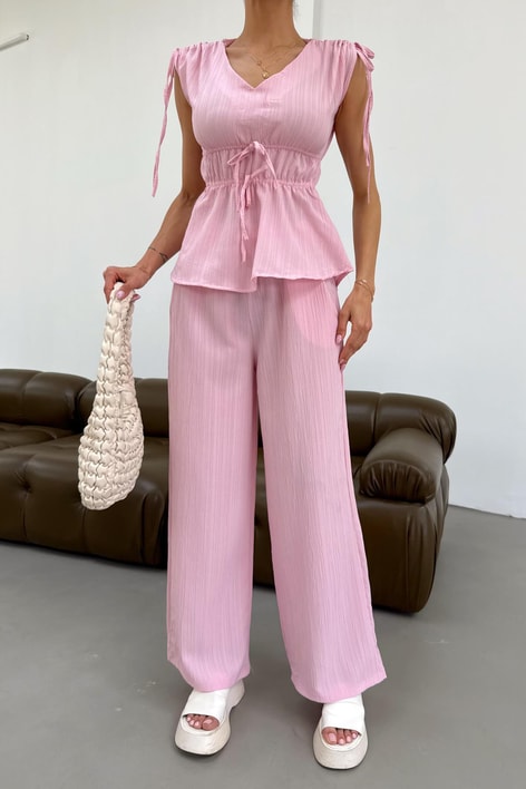 Dokulu Büzgü Detay Takım Pembe