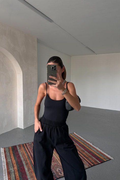İp Askılı Bodysuit Siyah