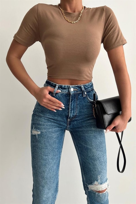 Bisiklet Yaka Basic Tshirt Kahve