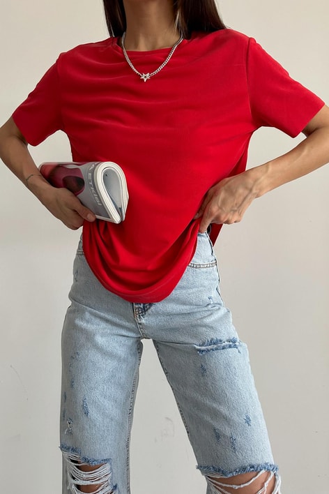 Oval Kesim Basıc Tshırt Kırmızı