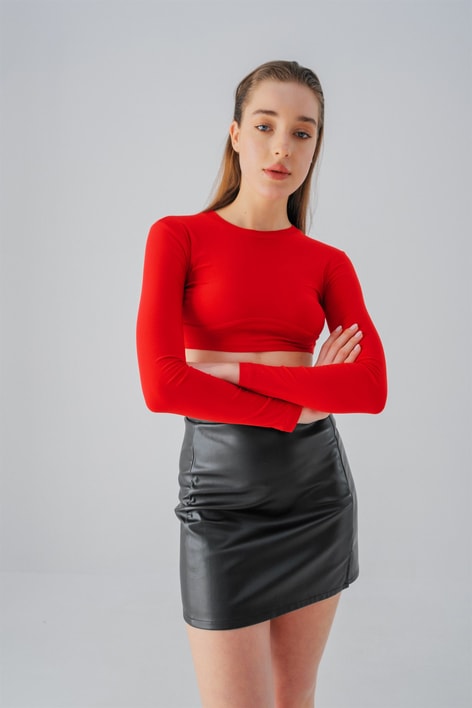 Baret Detay Crop Bluz Kırmızı