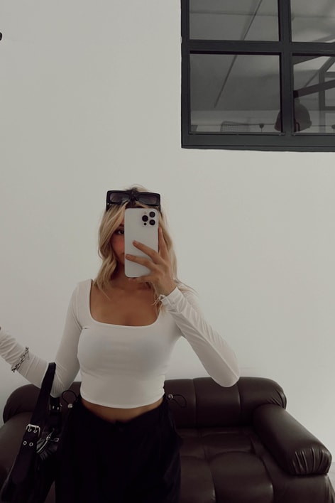 Crop Kare Yaka Bluz Beyaz