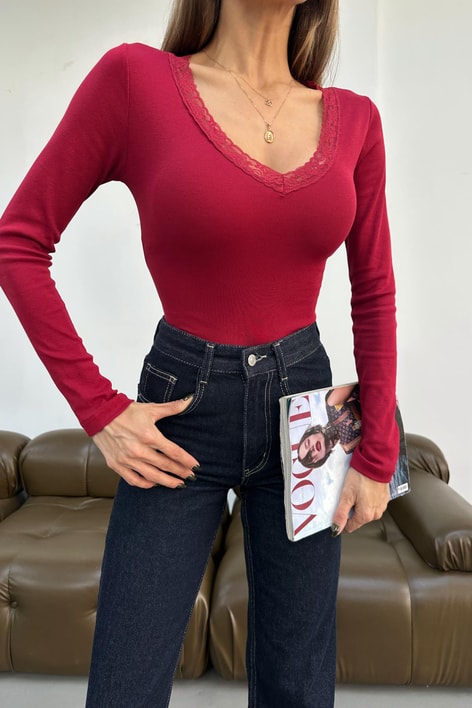 Dantel Yaka Detay Bluz Bordo