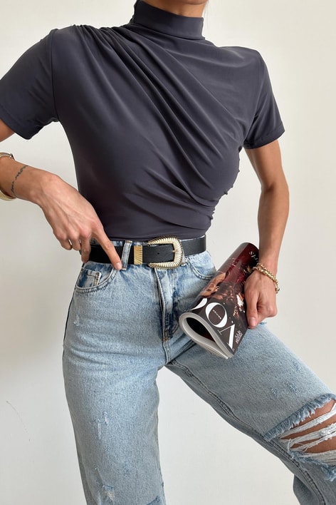 Dik Yaka Büzgülü Kısa Kol Bluz Antrasit