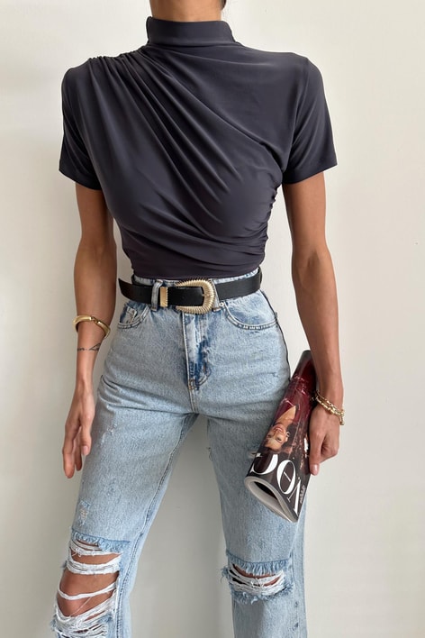 Dik Yaka Büzgülü Kısa Kol Bluz Antrasit