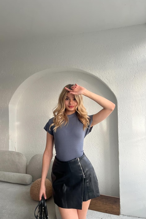 Dik Yaka Kısa Kollu Bluz Antrasit