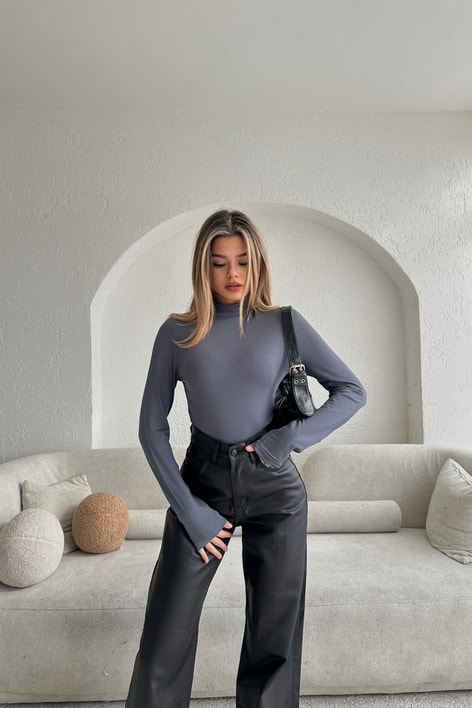 Dik Yaka Uzun Kollu Basic Bluz Antrasit