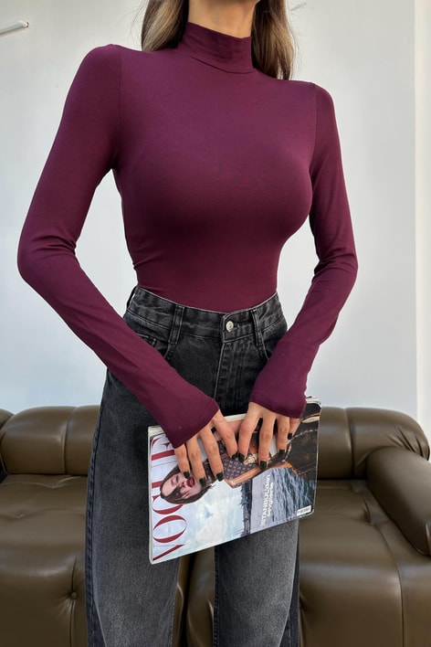 Dik Yaka Uzun Kollu Basic Bluz Bordo