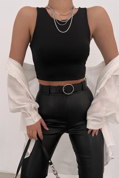 Halter Yaka Basic Crop Bluz Siyah