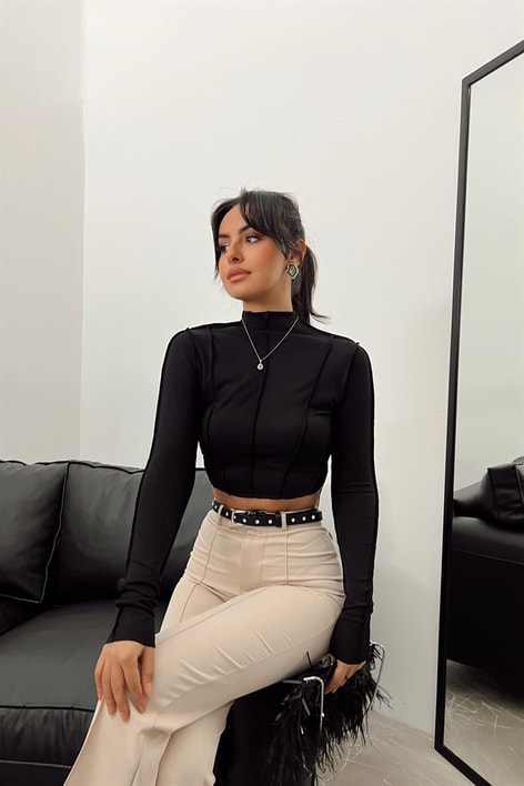 Korsaj Dik Yaka Bluz Siyah