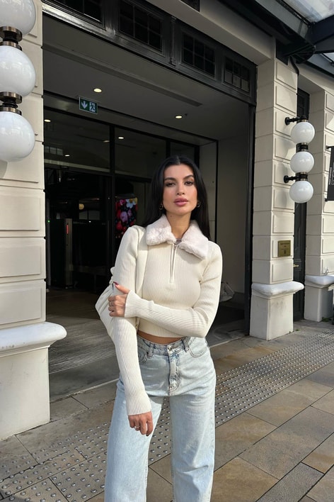 Kürk Yaka Fitilli Triko Bluz Krem