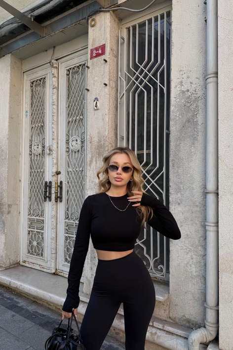 Massimo Pamuklu Basic Crop Bluz Siyah