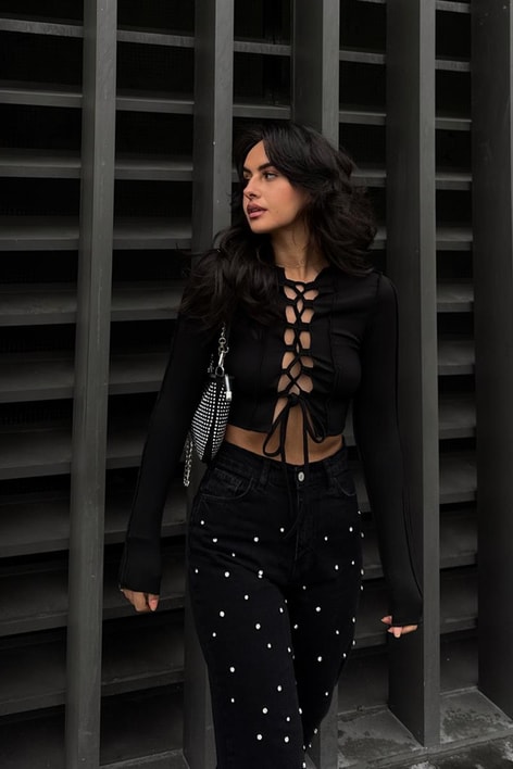 Ön Bağcıklı Korse Bluz Siyah