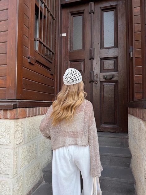 Pullu Beach Salaş Crop Taş