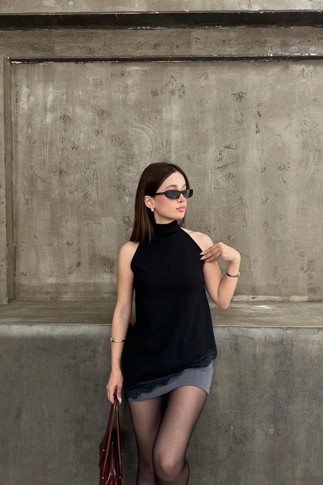 Scuba Asimetrik Dantel Detay Bluz Siyah