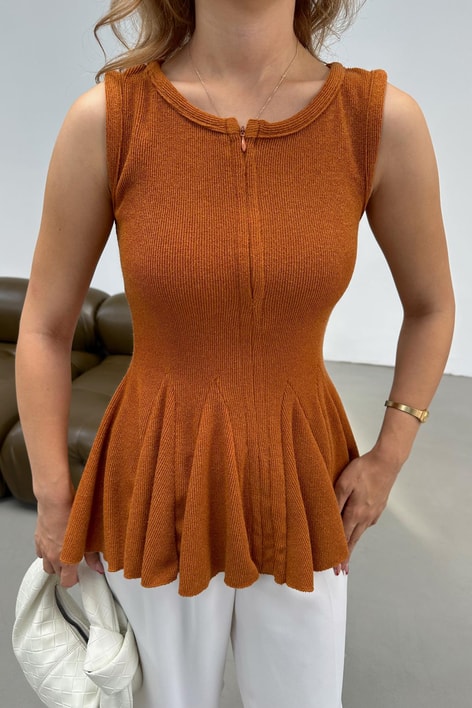 Sıfır Kol Volanlı Triko Bluz Kiremit