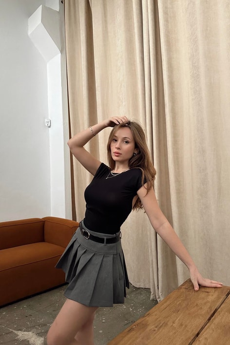 Sırtı Açık Basic Kısa Kol Bluz Siyah