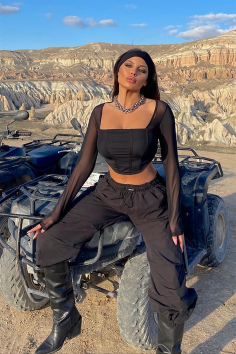 Tül Kol Kare Yaka  Bluz Siyah