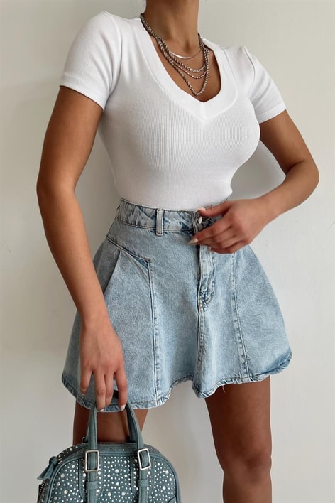 V Yaka Fitilli Bluz Beyaz