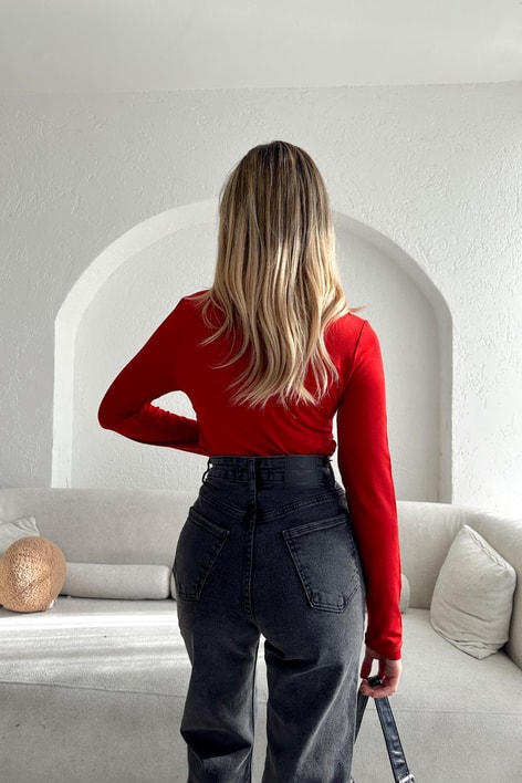 Yan Büzgülü Trend Dik Yaka Bluz Kırmızı