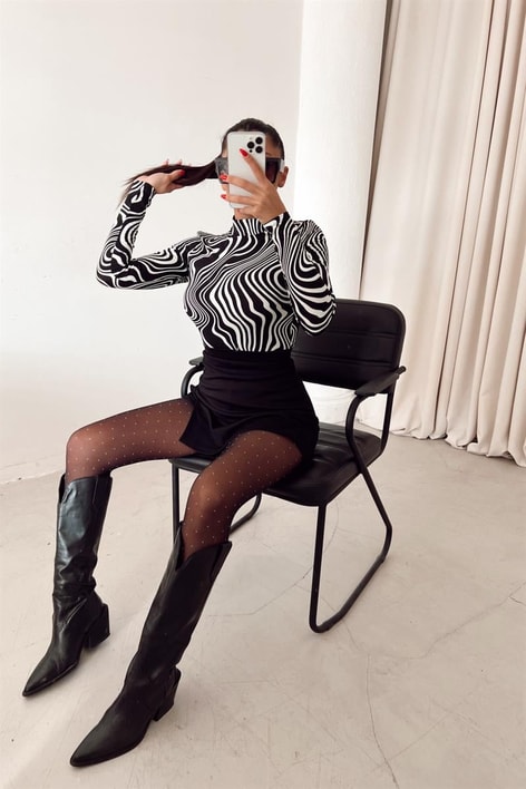 Zebra Desenli Bluz Siyah
