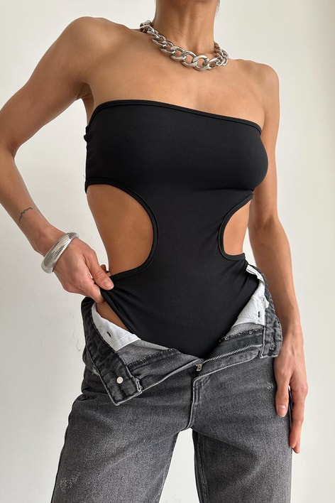 Bel Dekolteli Straplez Bodysuit Siyah
