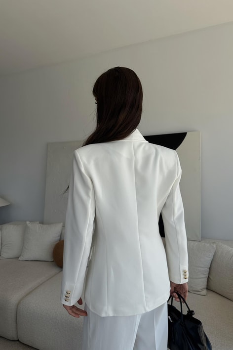 Gold Düğmeli Belden Oturtmalı Blazer Ceket Beyaz