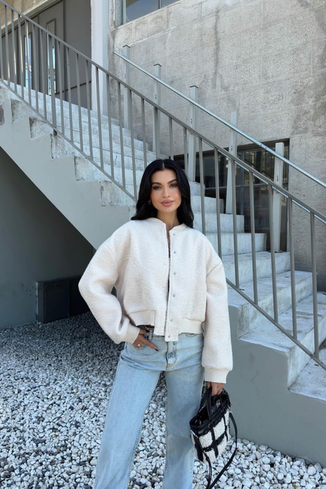 Oversize Crop Buklet ceket Krem