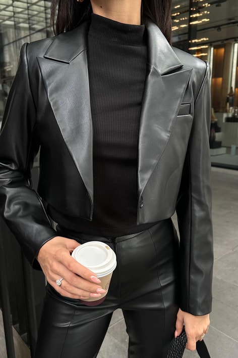 Premium Crop Deri Blazer Siyah