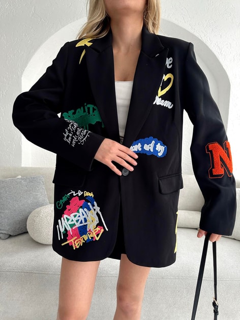 Tasarım Armalı Blazer Ceket Siyah