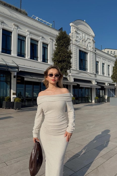 Açık Omuz Drapeli Elbise Bej Melanj