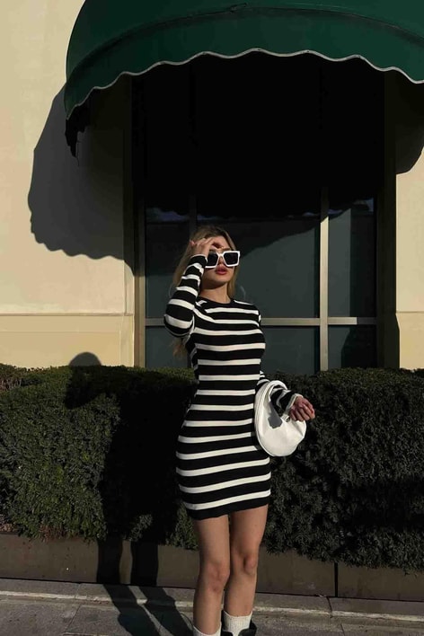 Basic Line Triko Elbise Siyah-Beyaz