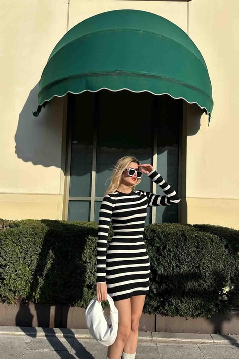 Basic Line Triko Elbise Siyah-Beyaz