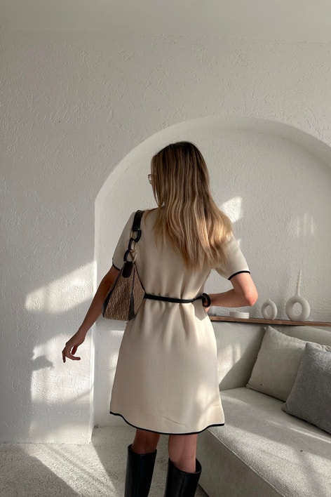 Biyeli Çelik Örme Triko Elbise Krem