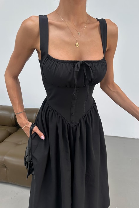 Büzgü Göğüs Detaylı Midi Elbise Siyah