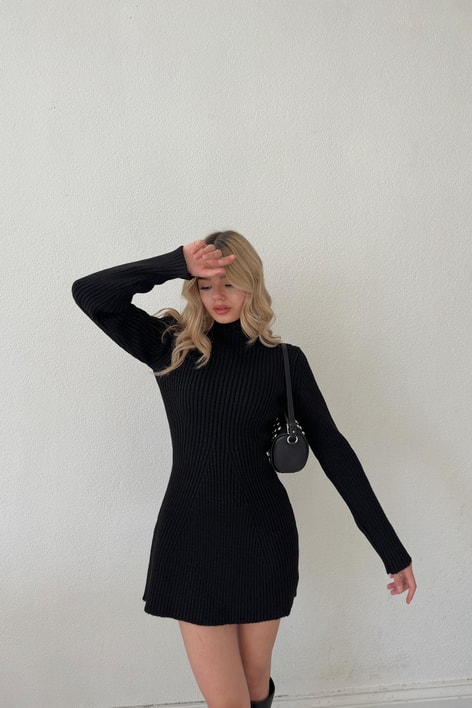 Çan Etek Simli Triko Elbise Siyah