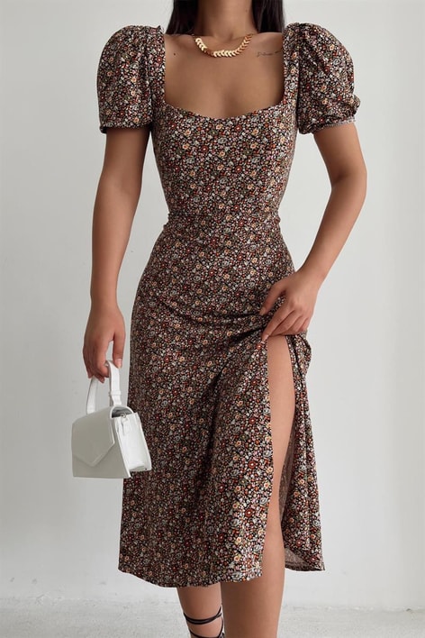 Çiçek Desenli Sırt Dekolteli Elbise Siyah