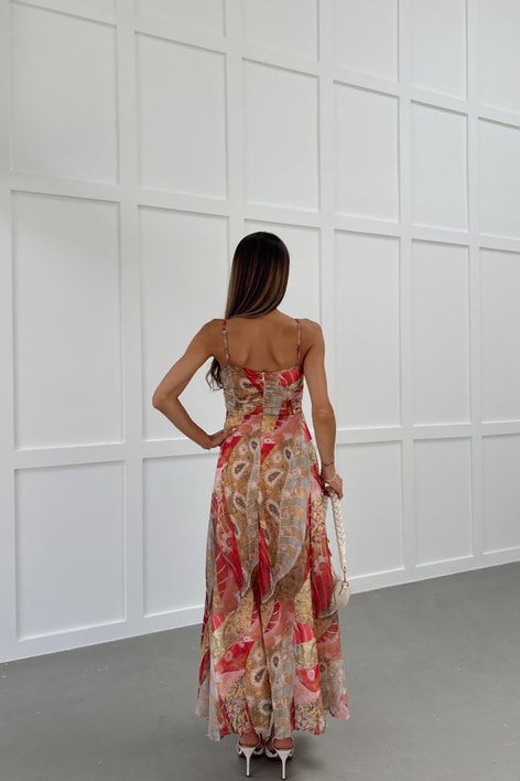 Desenli Göğüs Büzgü Şifon Elbise Kırmızı