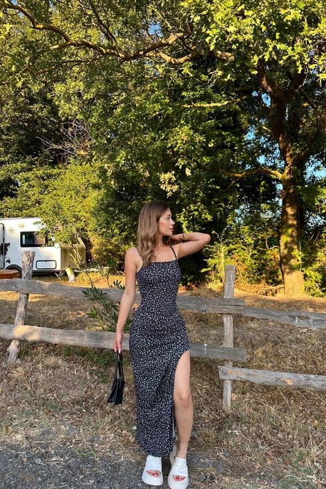 Drape Detaylı Elbise Siyah