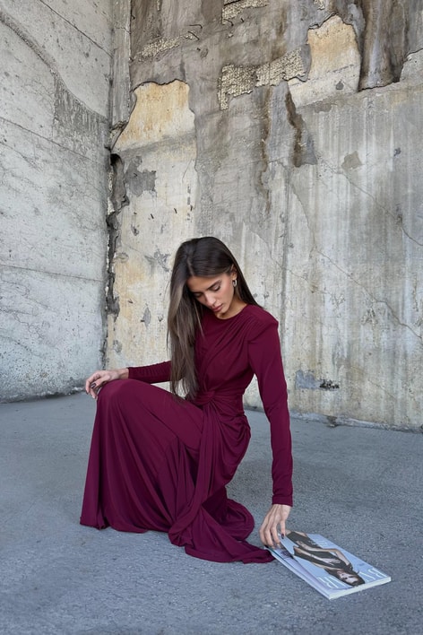 Drapeli Yırtmaçlı Elbise Bordo