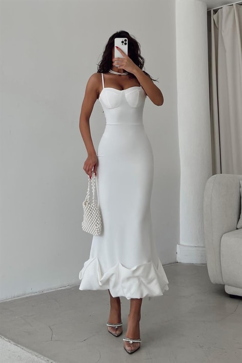 Eteği Volanlı Cup Detay Mialle Beyaz