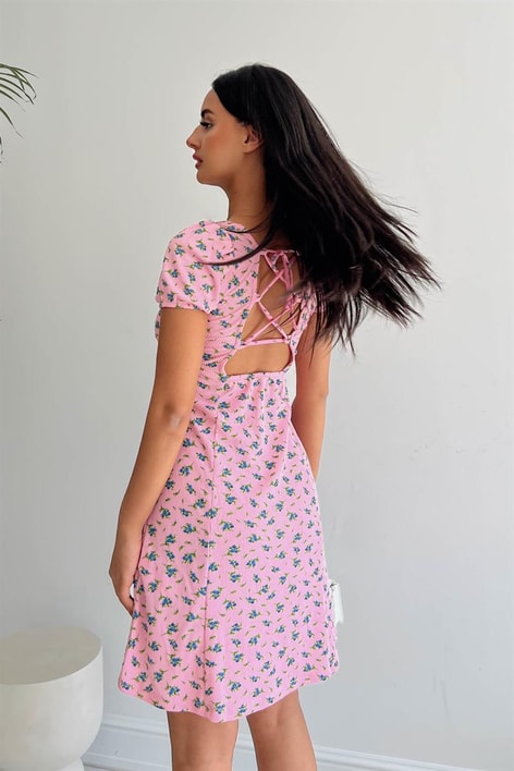 Fitilli Çiçek Desenli Elbise Pembe
