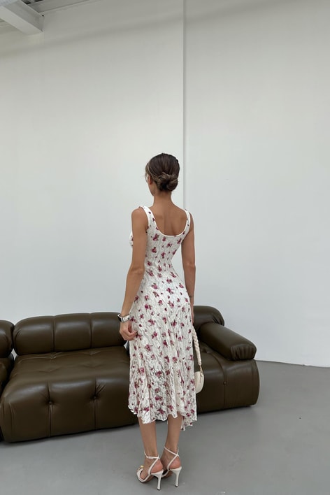 Flower İşleme Dantel Elbise Beyaz